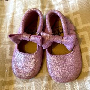 Monkey feet shoes 18-24month